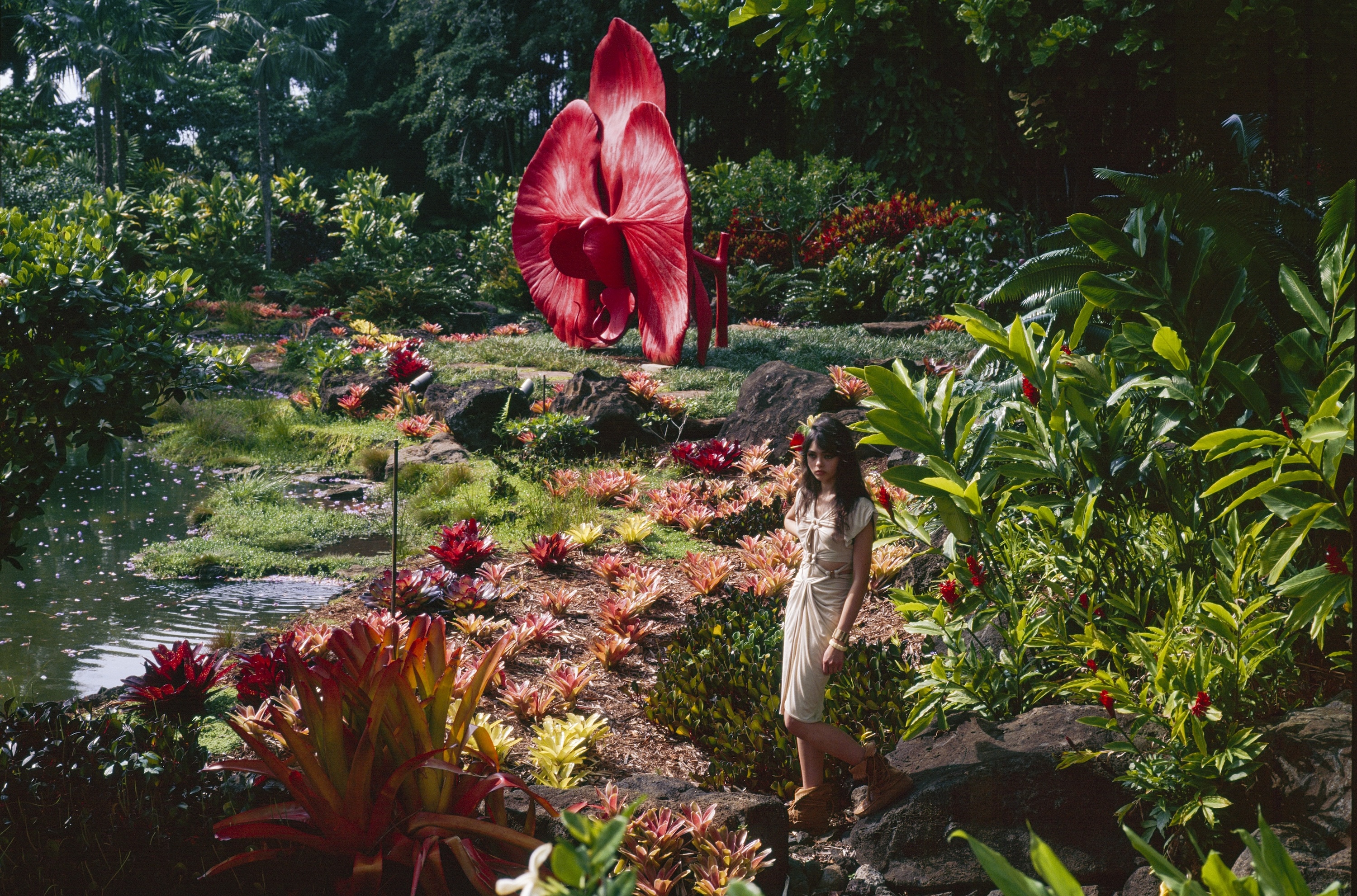 彫刻・オブジェ Sayab Kay ANRI DESIGN John Sands At Sensei Lanai, a Four Seasons Resort, Sculpture Enhances the